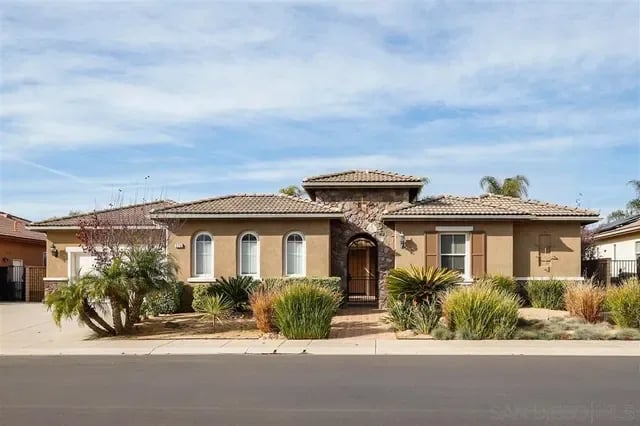 370 Melbourne Glen