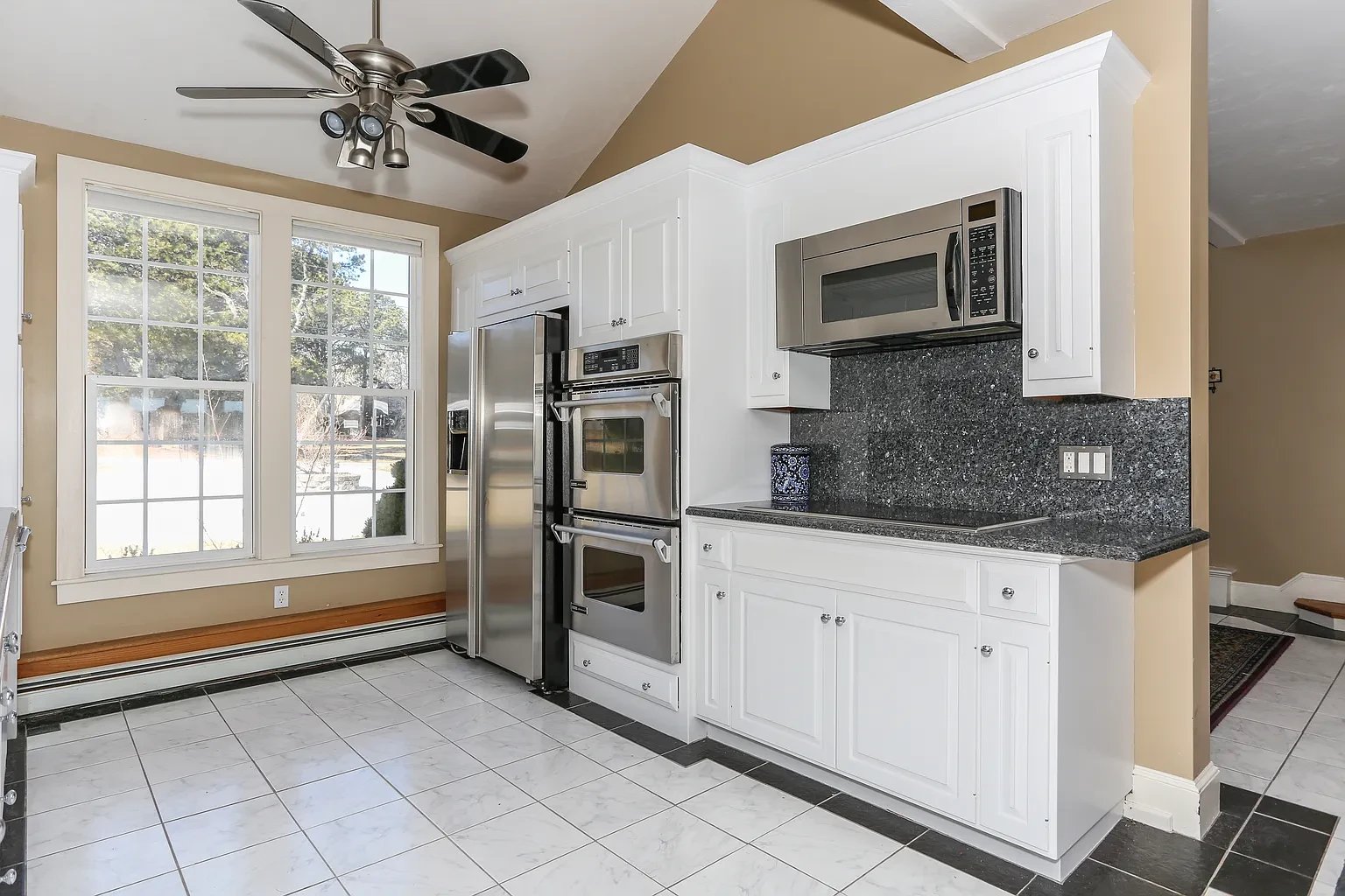 72 MAYFLOWER TER