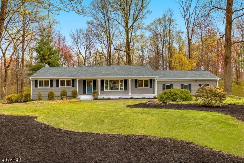 24 Skyline Dr 