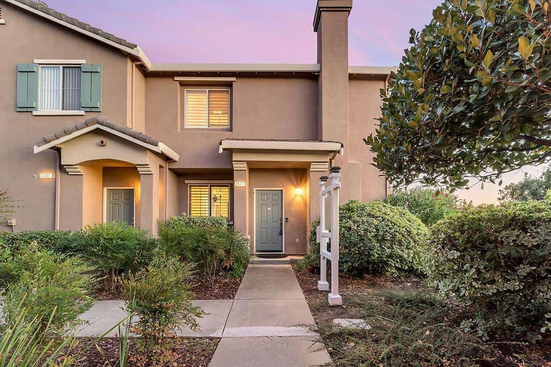3577 Jasmine Circle • San Jose • 95135