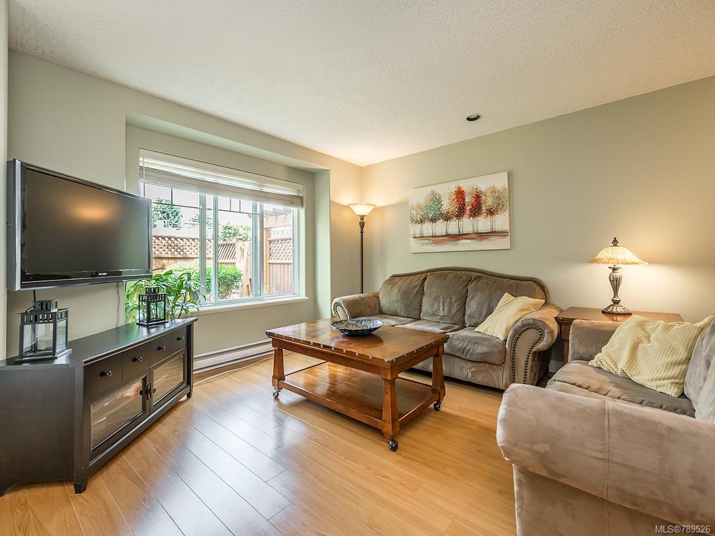 112-724 Larkhall Rd