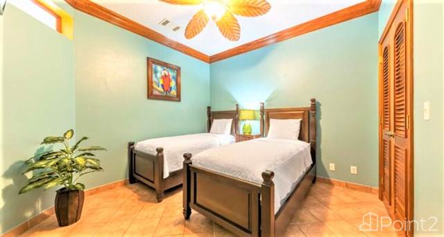 Belize Royal Hibiscus - Luxury 3 Bed 2 Bath Pool View Villa in Gated Residential Beach Resort