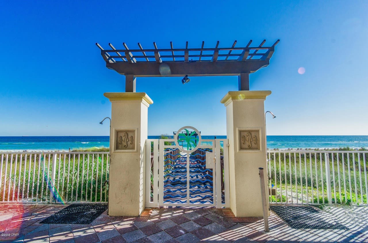 9900 S Thomas Drive Unit 1526