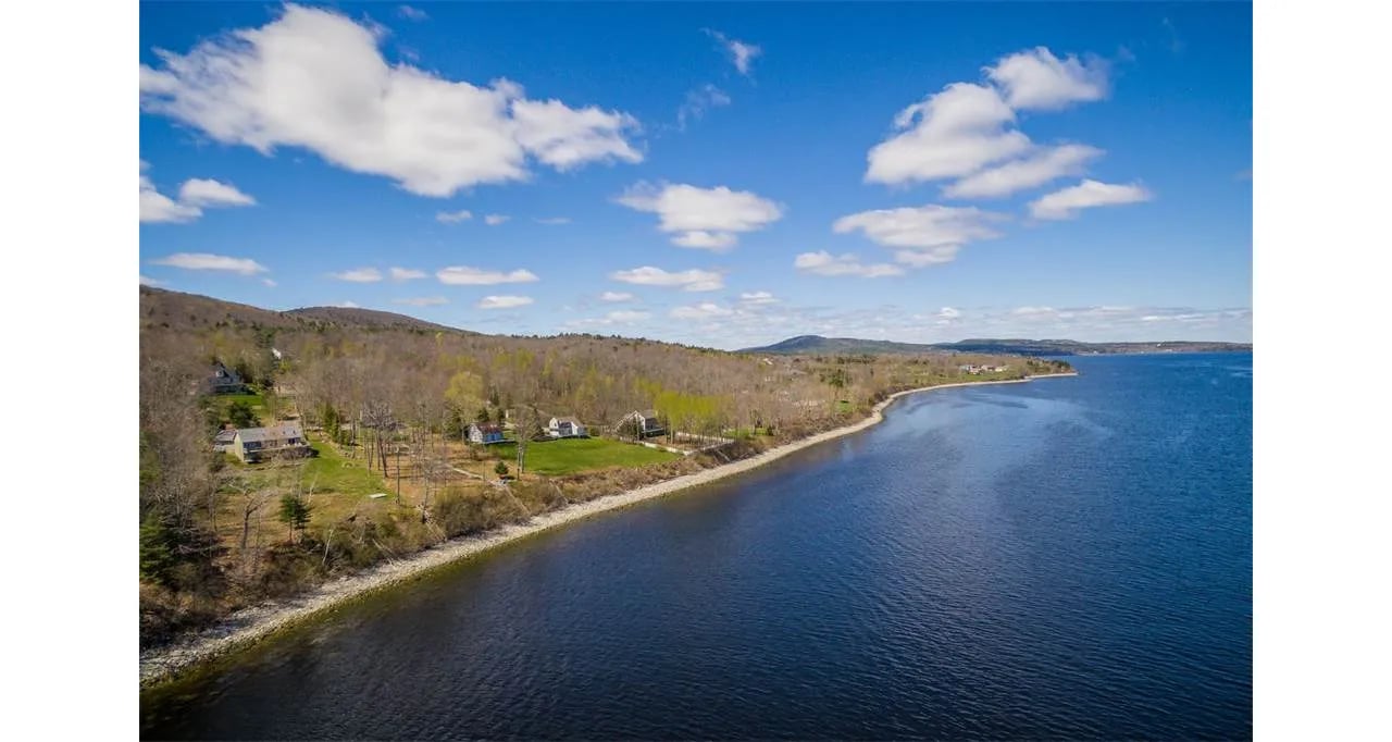Home For Sale – 41 Sea View Drive, Lincolnville, Maine 04849