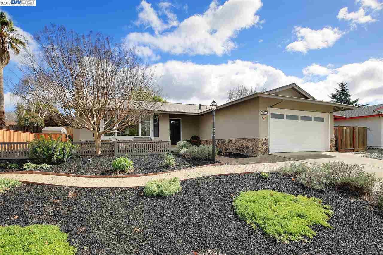 2755 Wellingham Dr