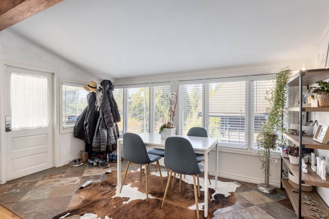 4652 Strathcona Rd