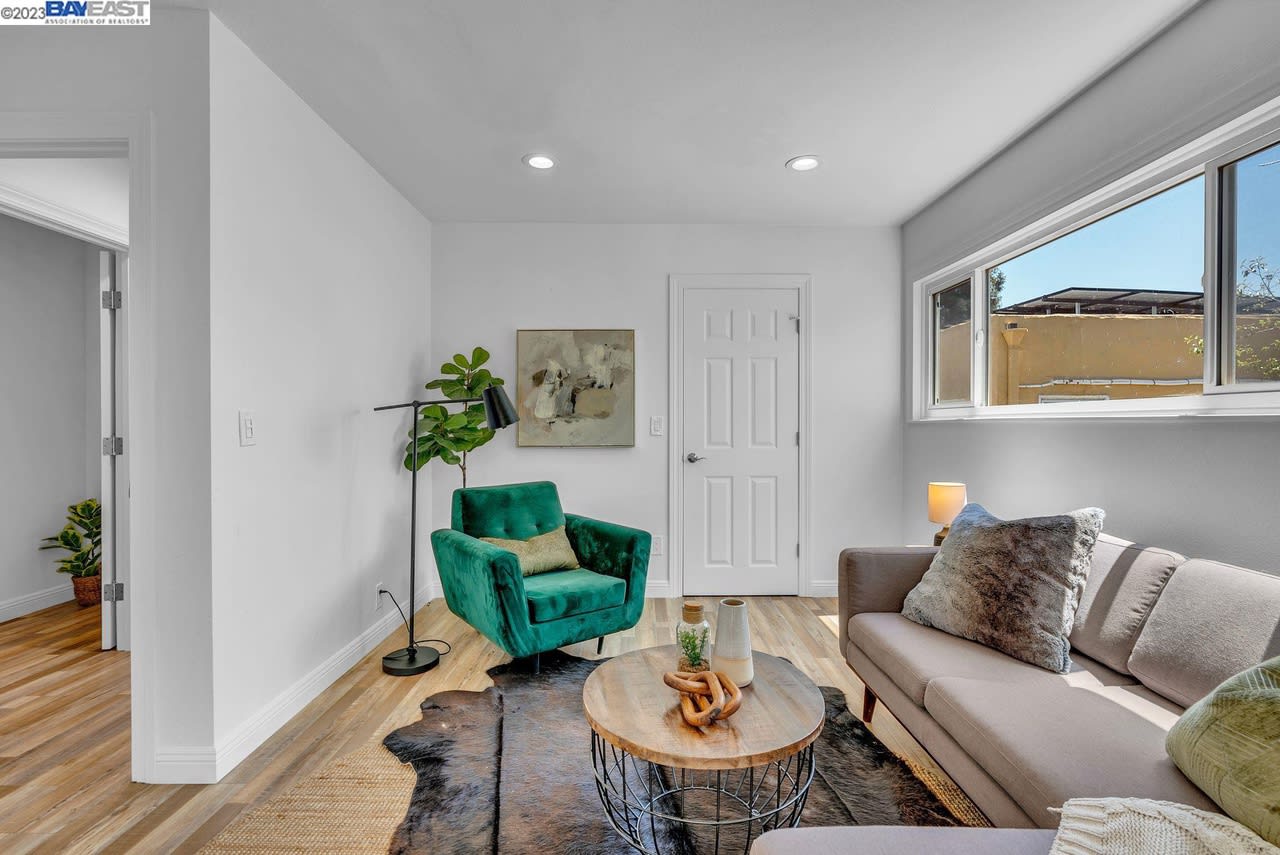 4001 Maybelle Ave