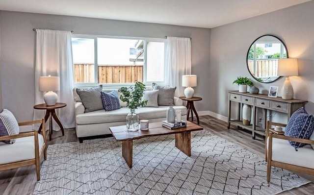 6464 Du Sault DR