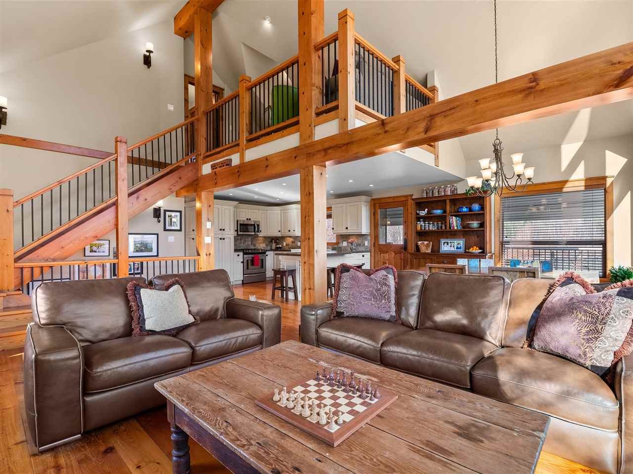 1447 Collins Rd