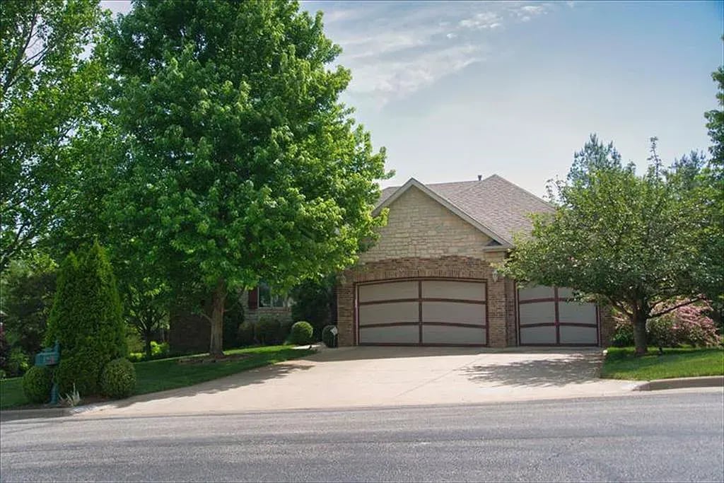 4278 EAST CHAPEL PL