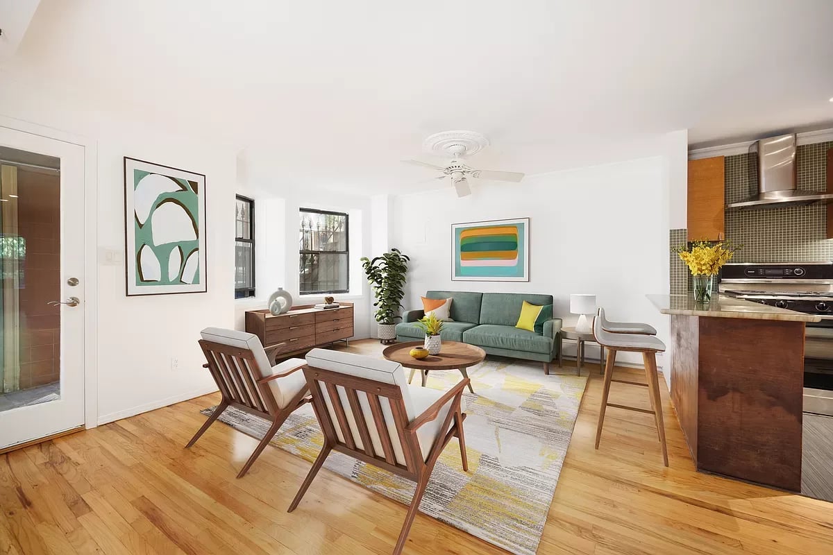 474 Waverly Ave Apt: 1