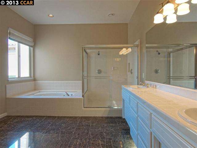 24 Bormio Ct
