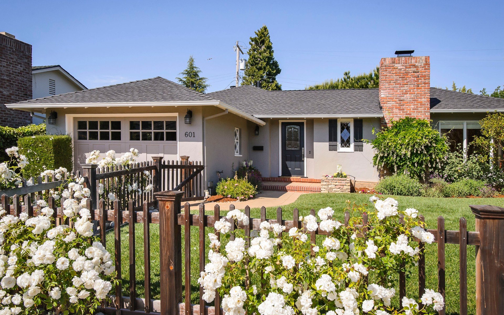 601 Maple Street