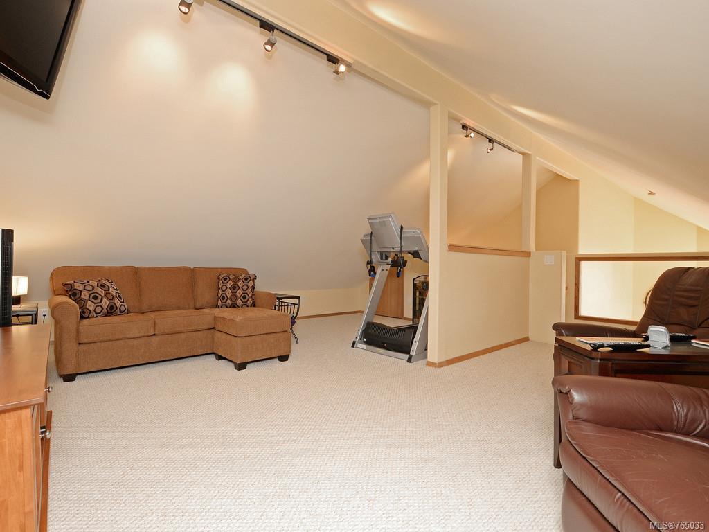 719 Cains Way, Sooke