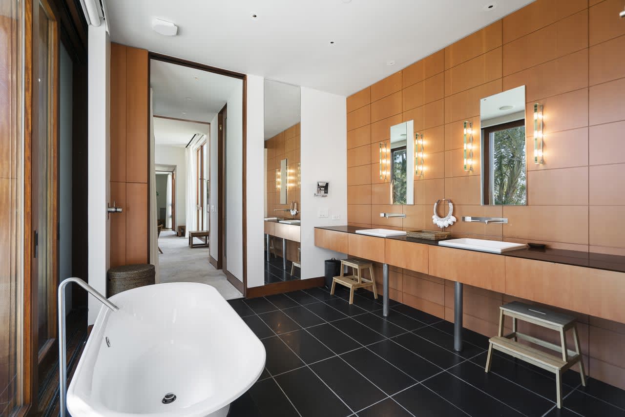 Big Rock Contemporary