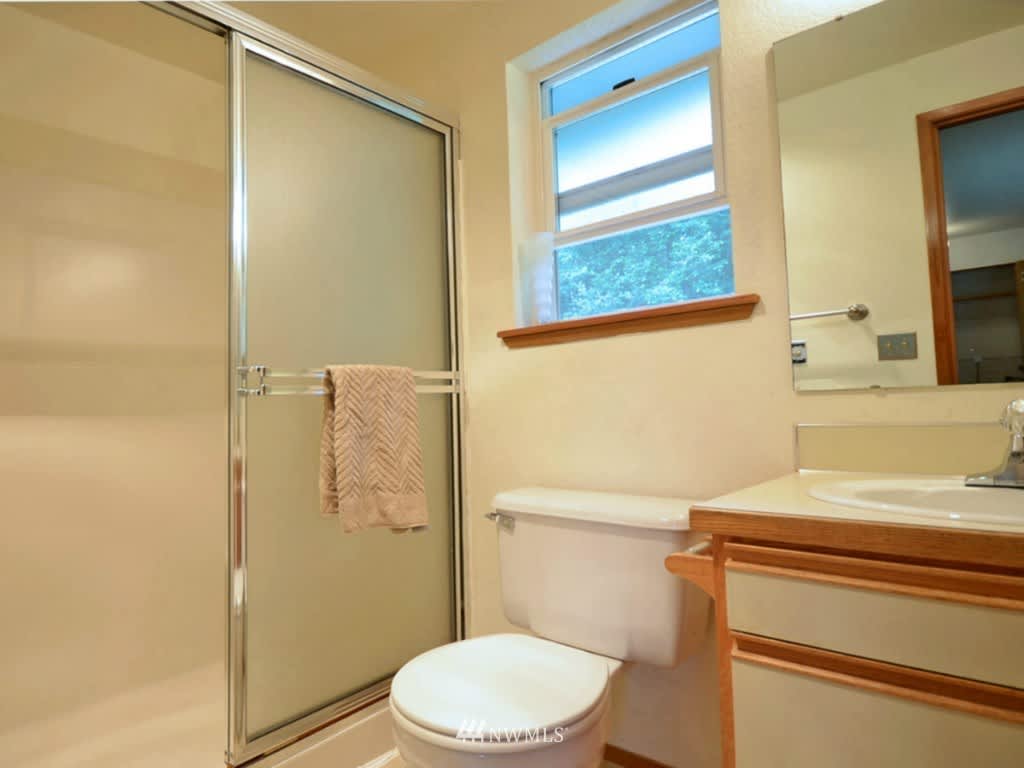 5107 159th Pl SW