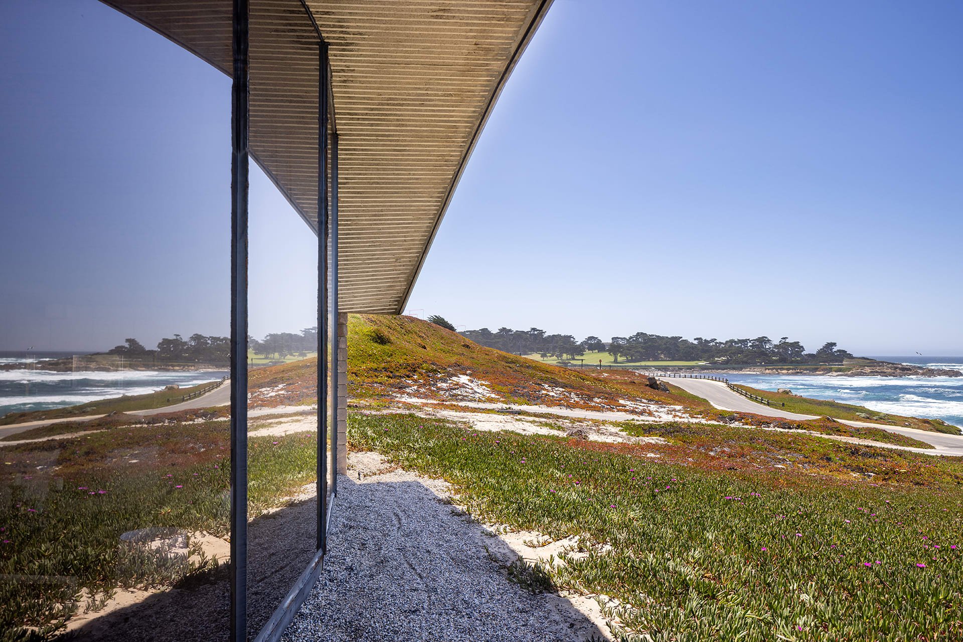 Pebble Beach Icon - Fanshell Beach House - 3137 17 Mile Drive