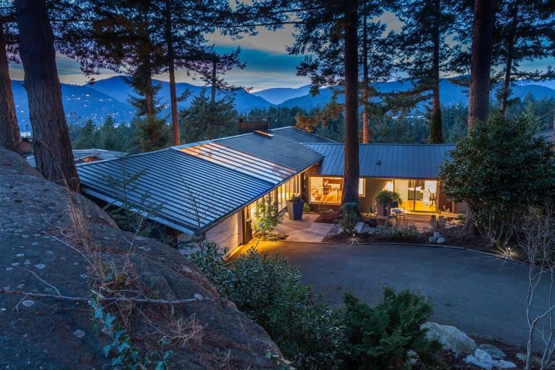 6451 Madrona Cres