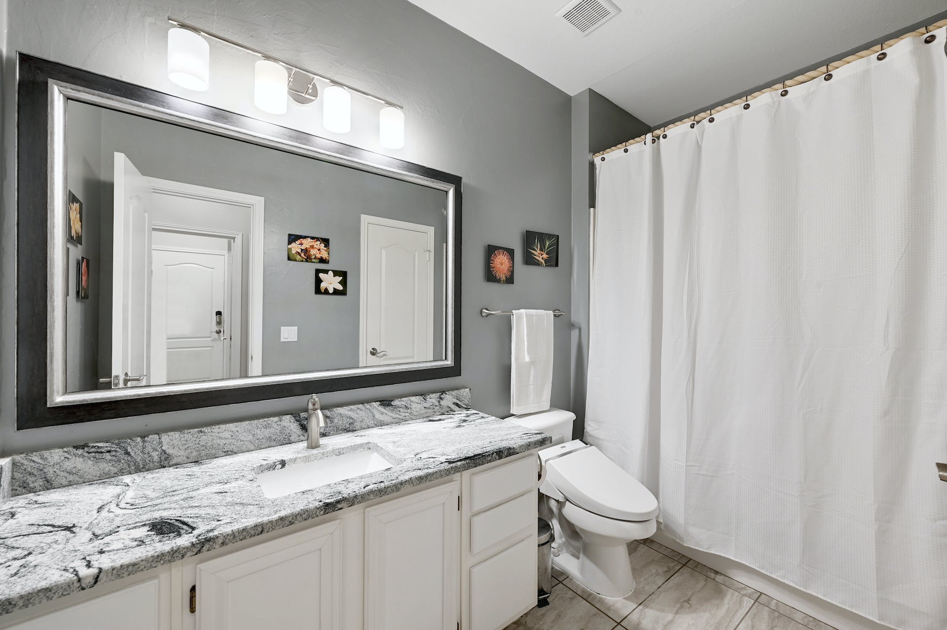 5212 Corrientes Cv, Austin, Texas 78739