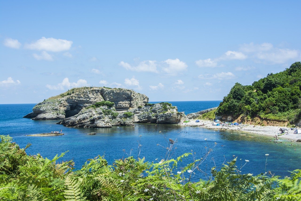5 Beaches Off the Beaten Path