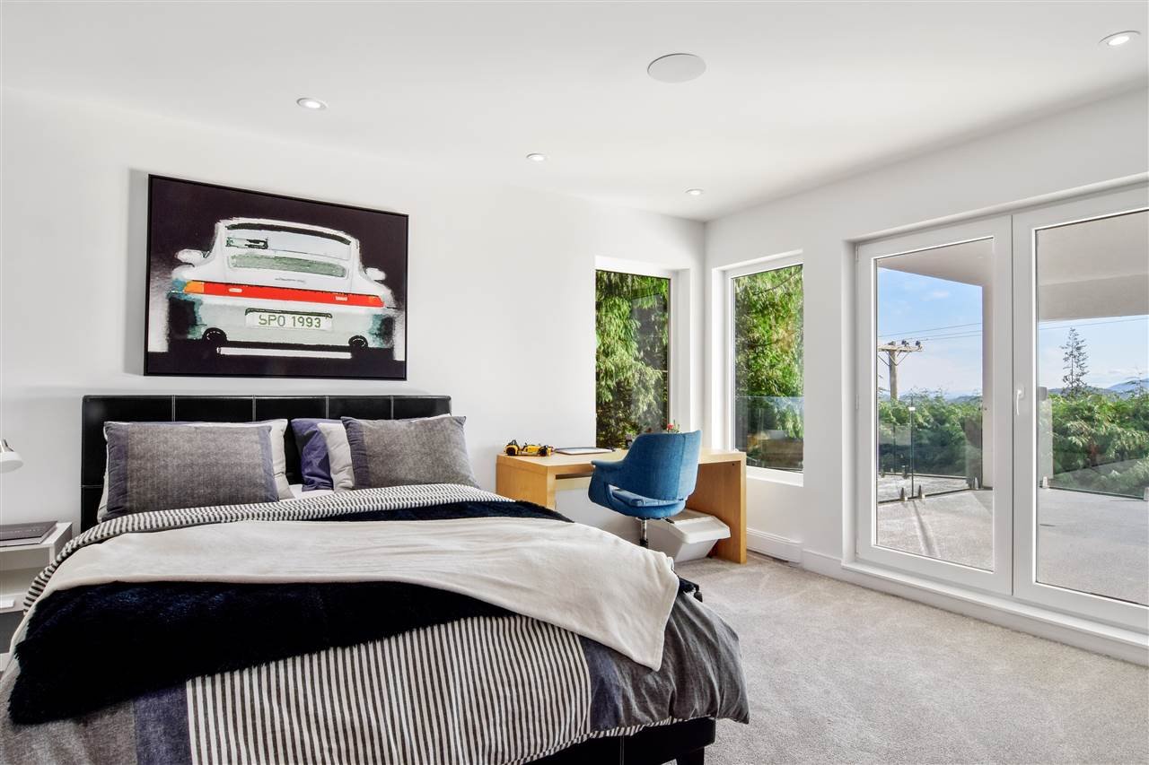233 Bayview Rd