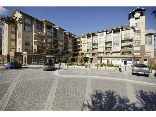 417-1211 Village Green Wy