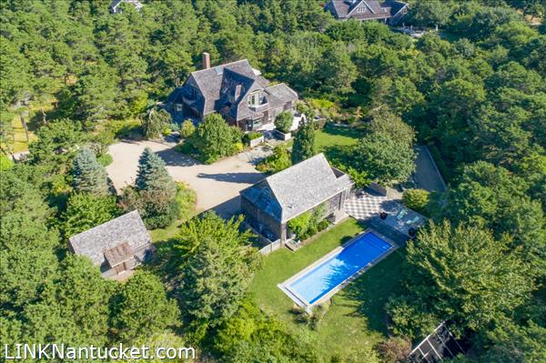 West of Town - 85 Millbrook Rd