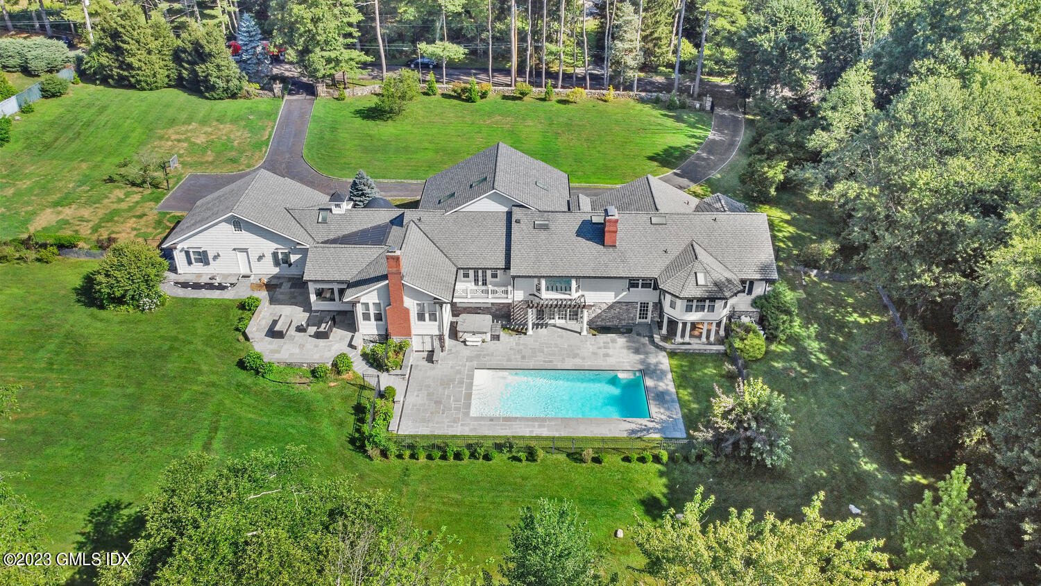 20 Alpine Rd