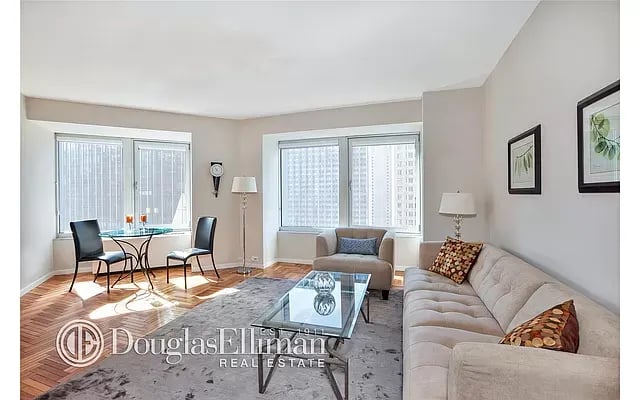 150 West 56th Street Unit: 2912