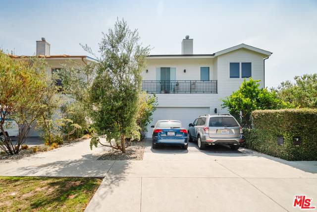 2437 Walnut Ave