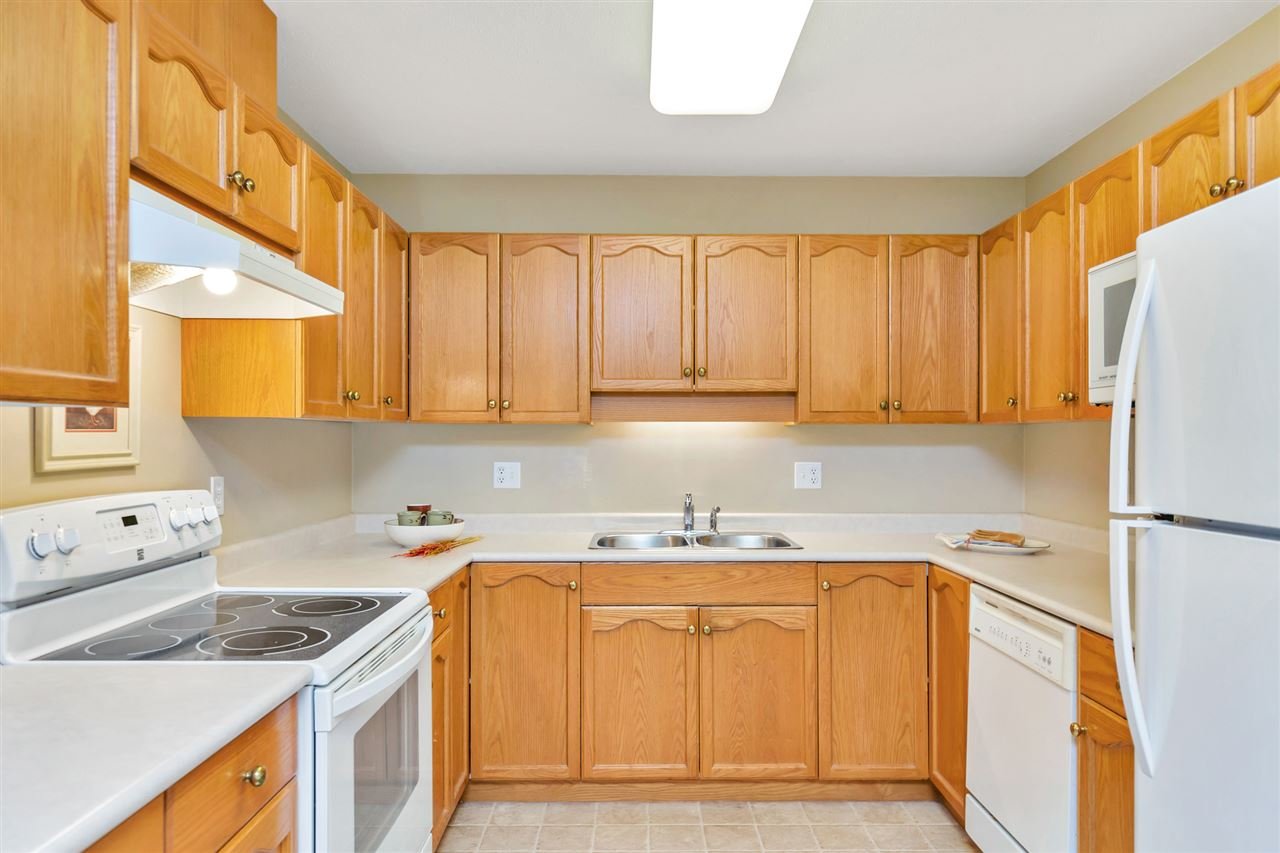 211-9855 Quarry Rd