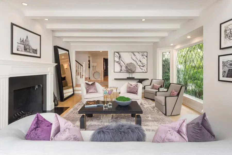 1423 N Doheny