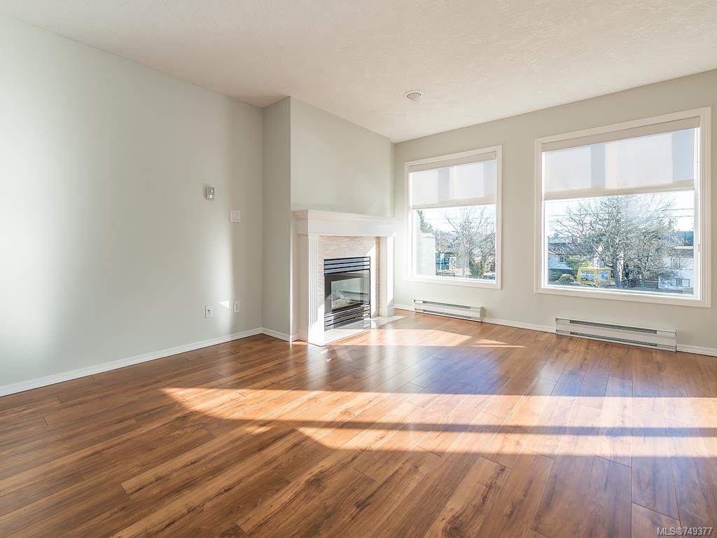 405-898 Vernon Ave