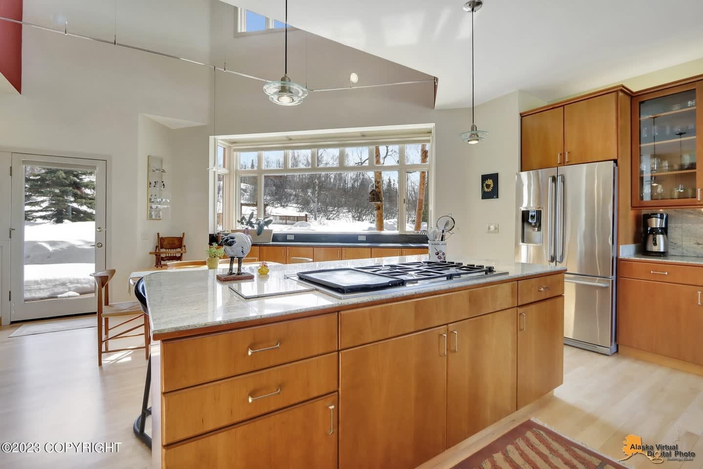 10101 Schuss Dr
