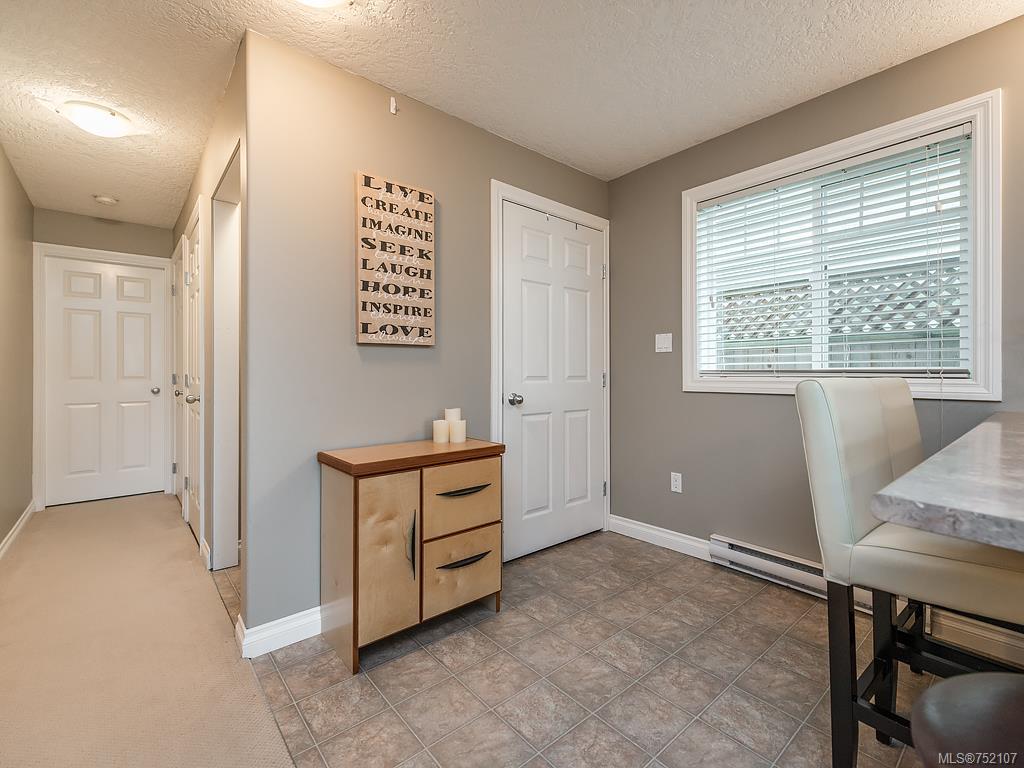 950 Walfred Rd, Langford