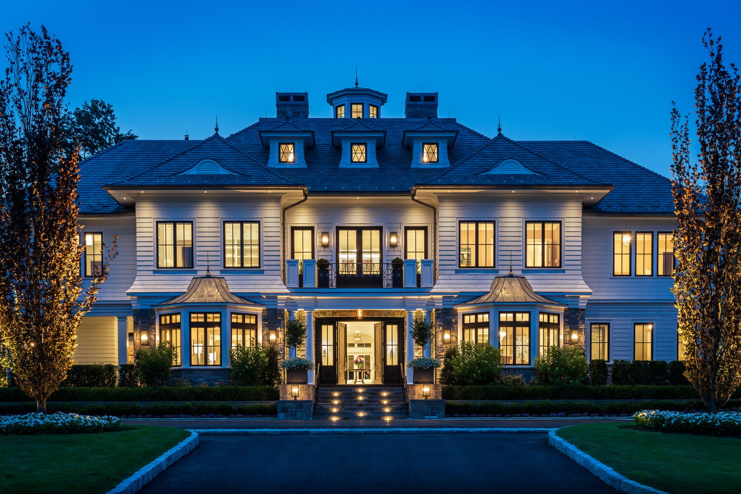 THE ULTIMATE NEW BUILD: SETTING THE NEXT STANDARD IN LUXURY