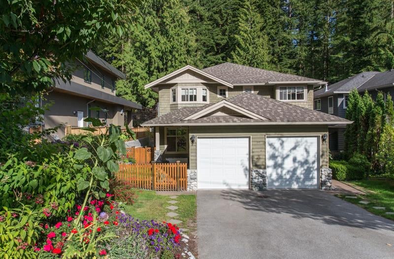 27B Glenmore Dr