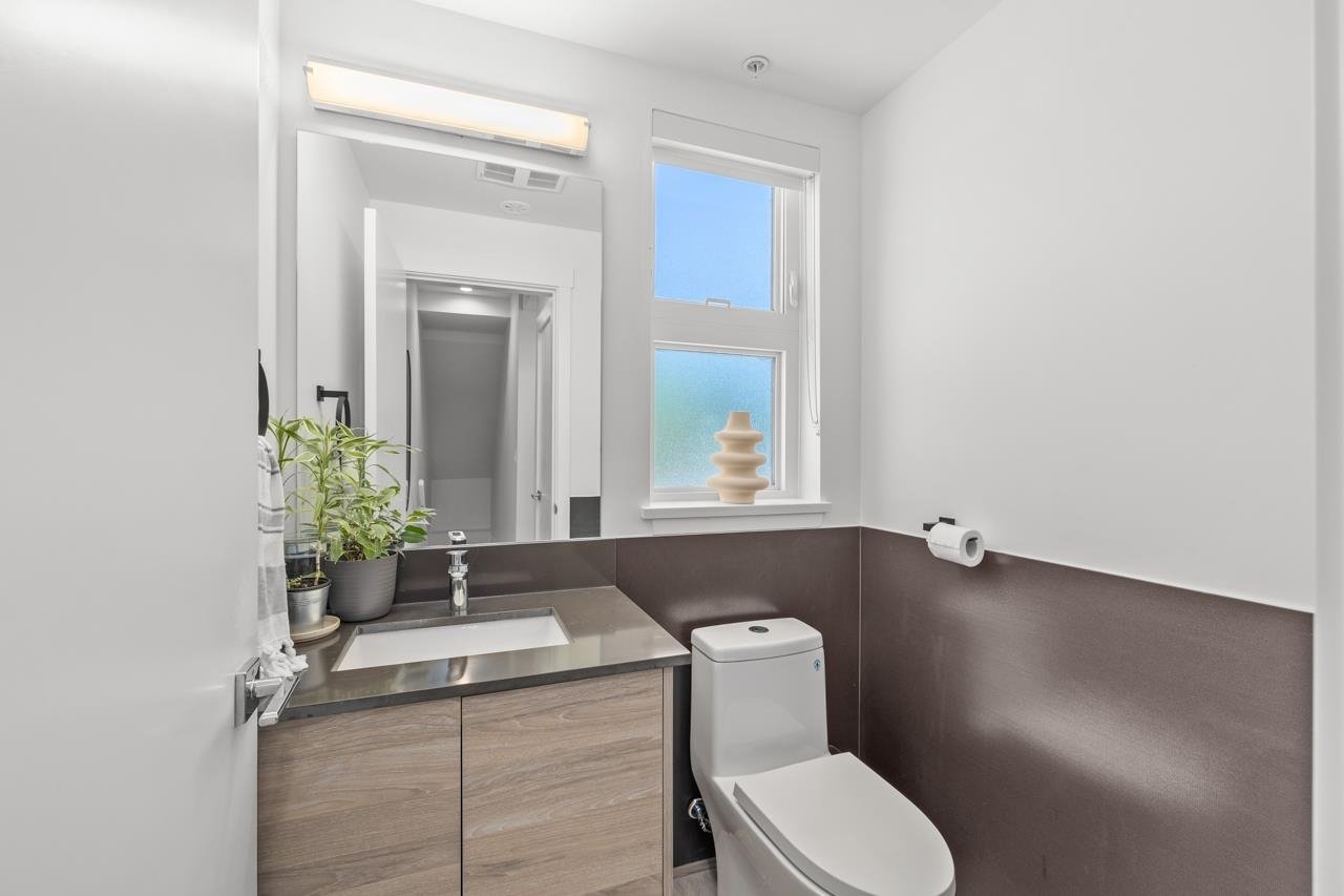 24-3490 Mt Seymour Pkwy