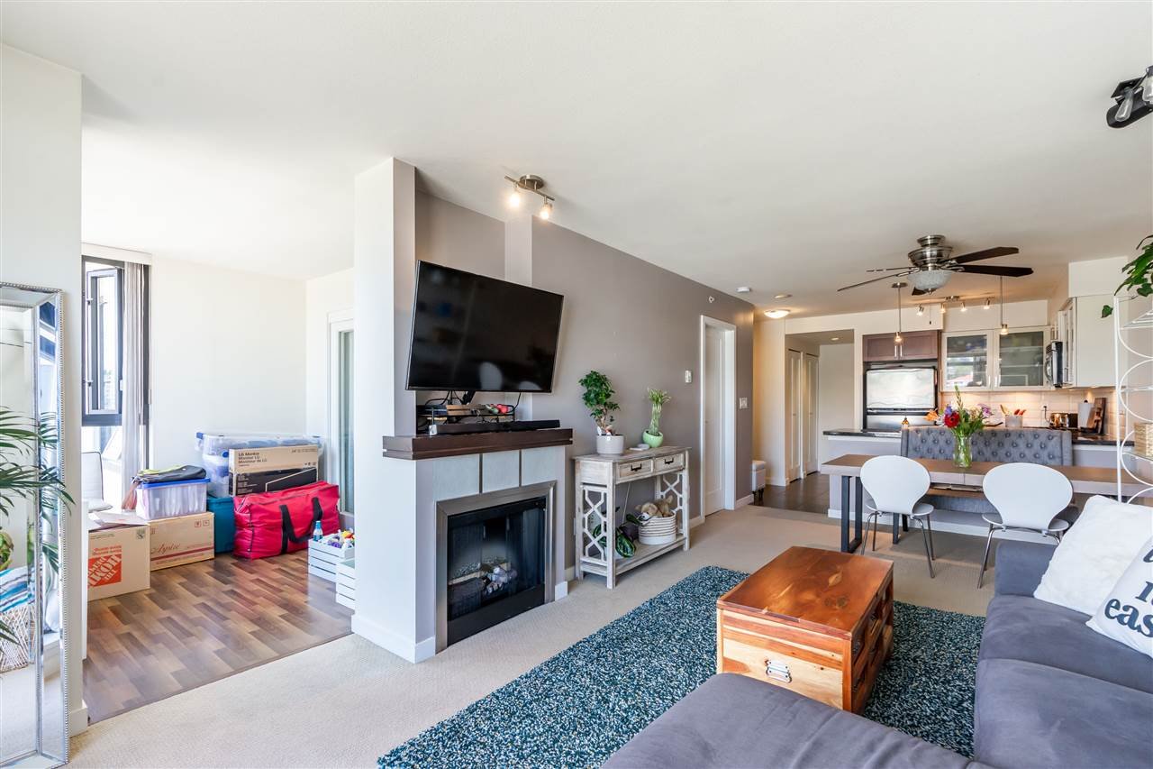 1508-1 Renaissance Square, New Westminster