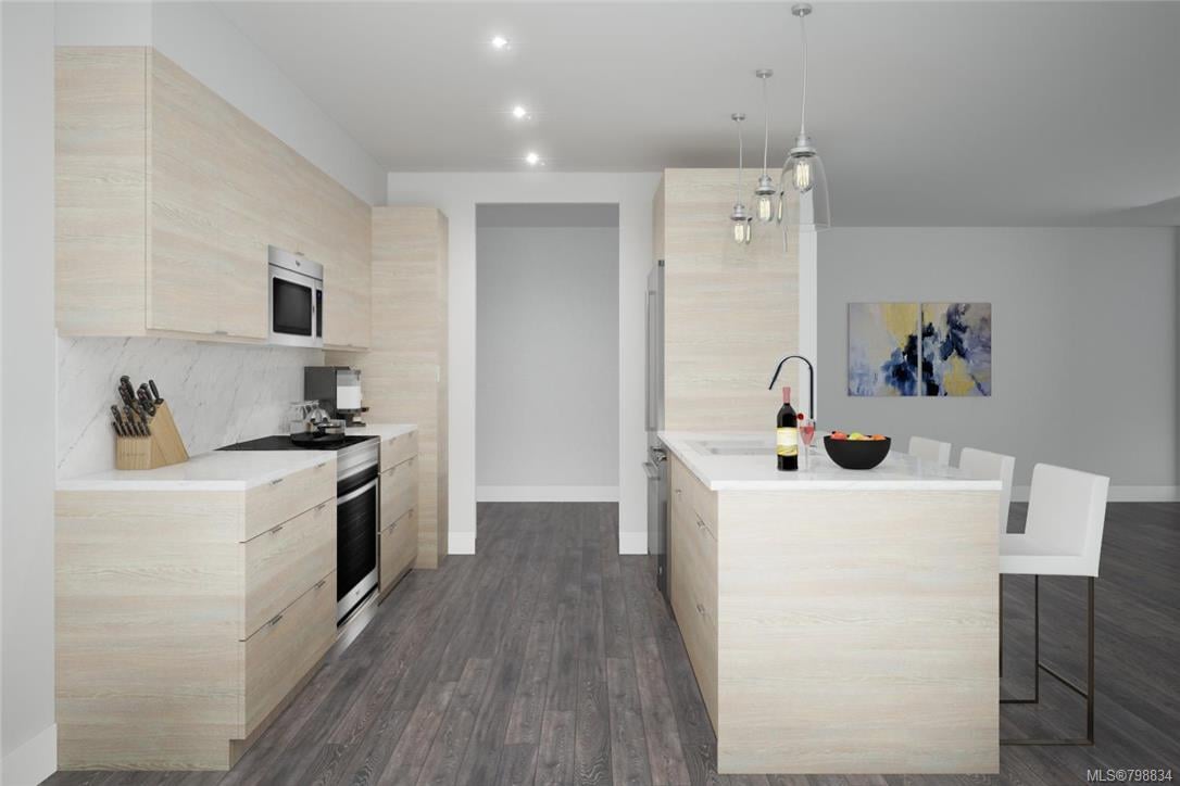303B-10682 McDonald Park Rd, North Saanich