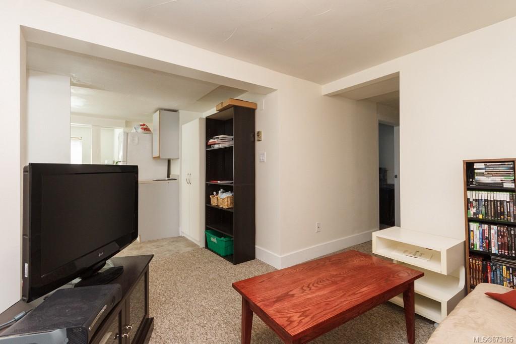 1421 Simon Rd, Saanich