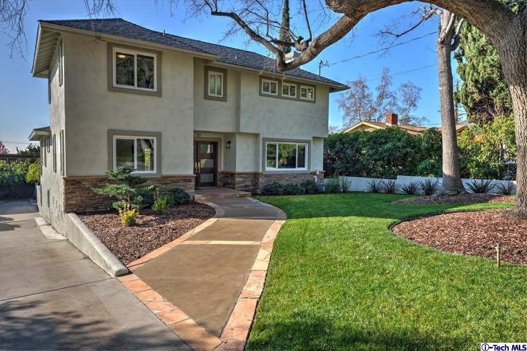 30 W Alegria Avenue
