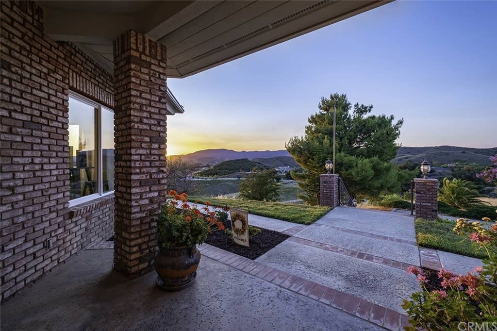 40148 Sierra Maria Rd