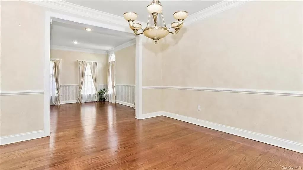 10 Greene Ln