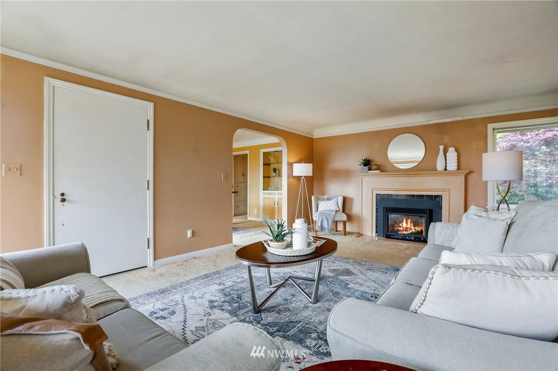 443 View Ridge Dr