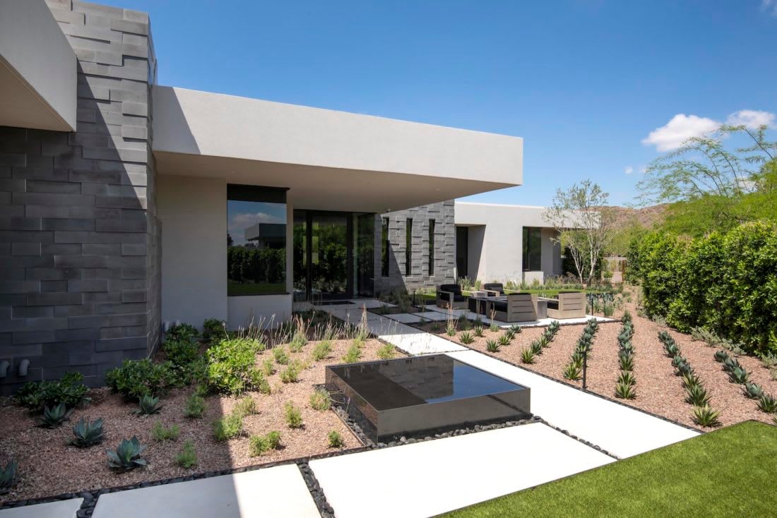 Modern Luxury home in Paradise Valley, Arizona
