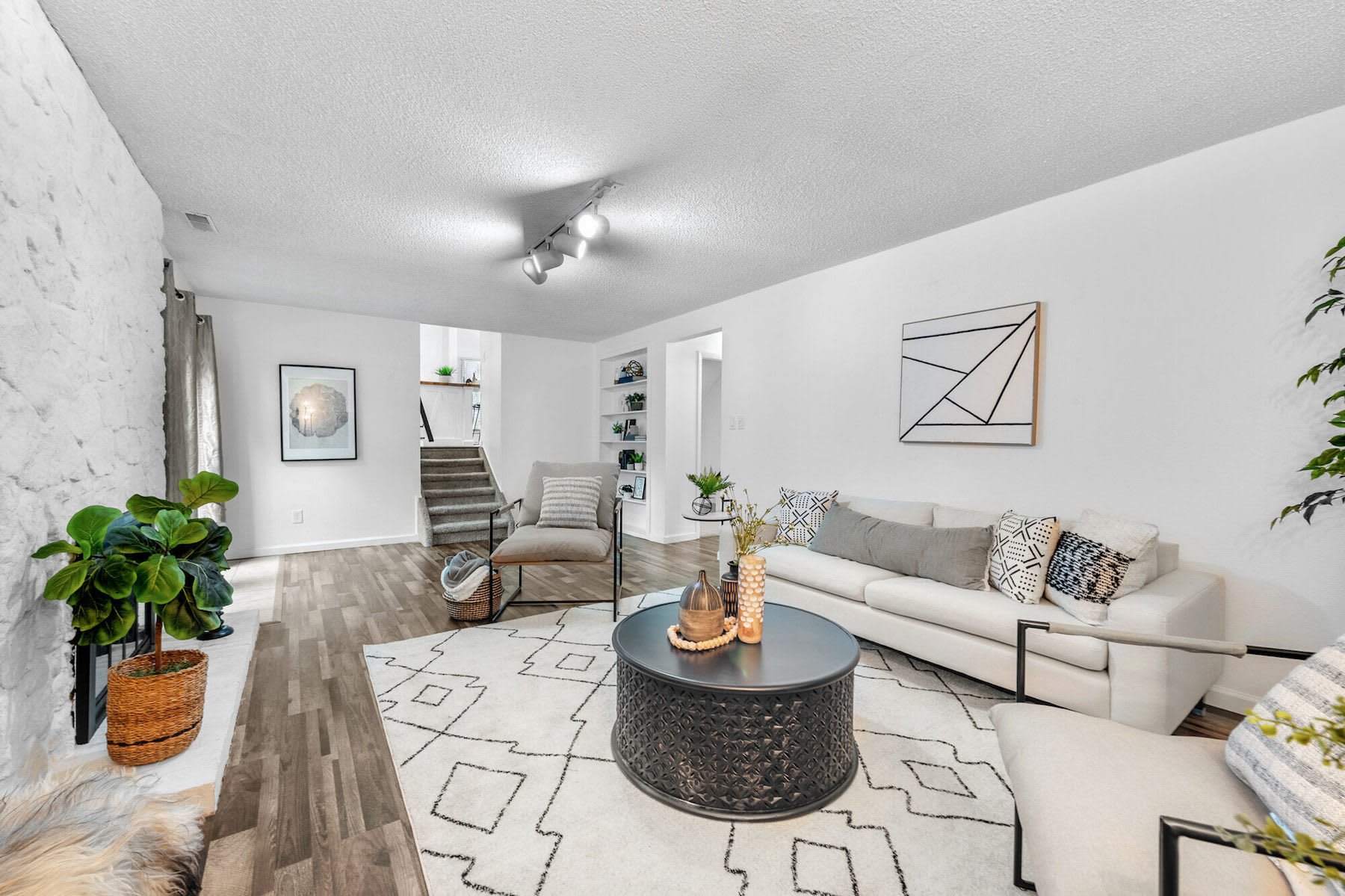 1750 Applewood Ridge Court