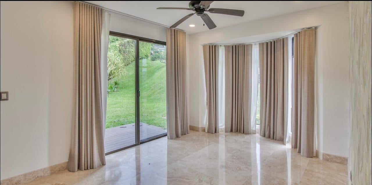 Grand View Luxury Home, Ciudad Colon, San Jose