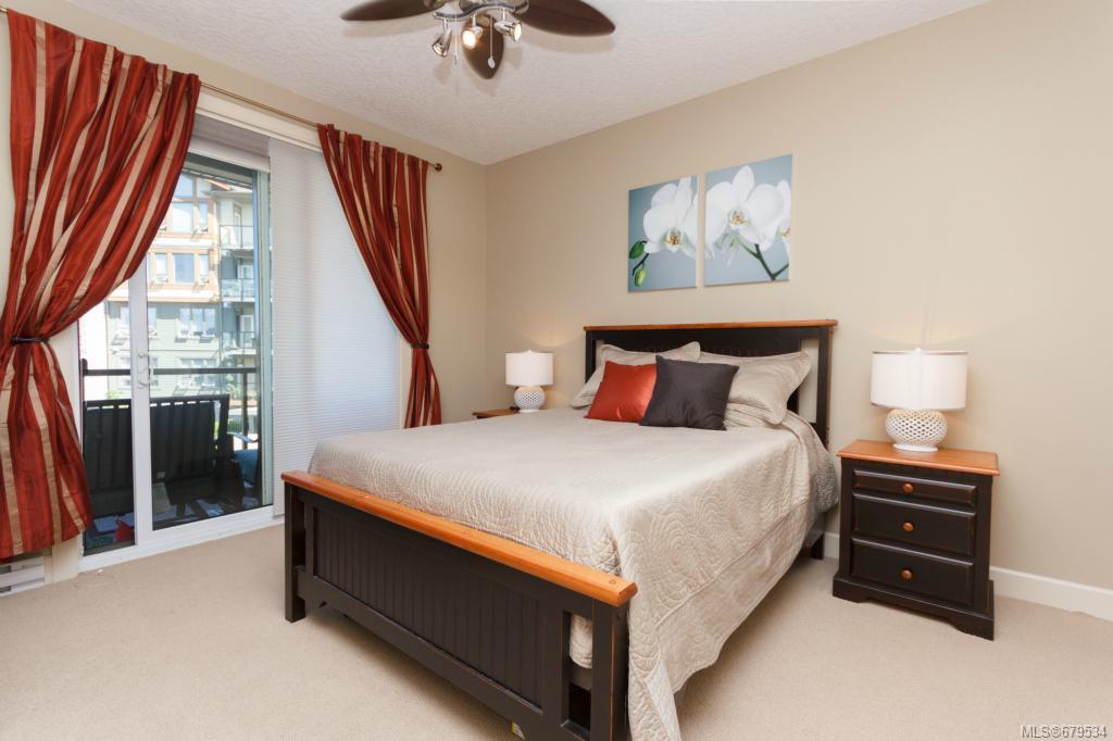 204-3220 Jacklin Rd