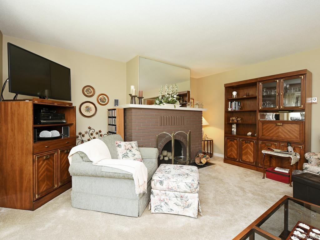 2-1096 Stoba Lane
